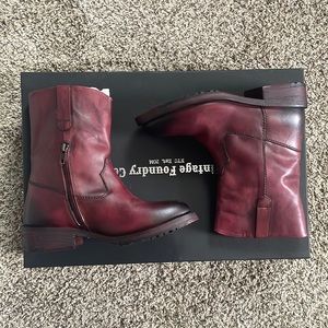 Vintage Foundry Alaina Western boot. 100% leather, brand new